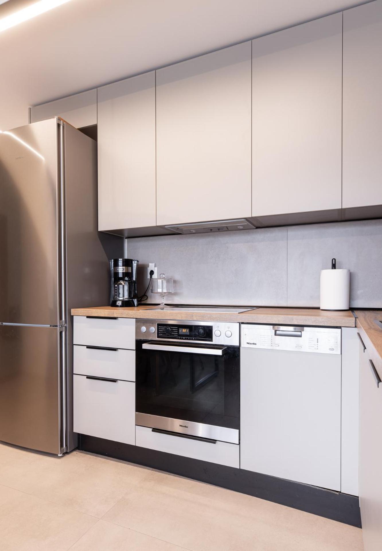 Cozy Apartment In Kalamaria, Thessaloníki Eksteriør bilde